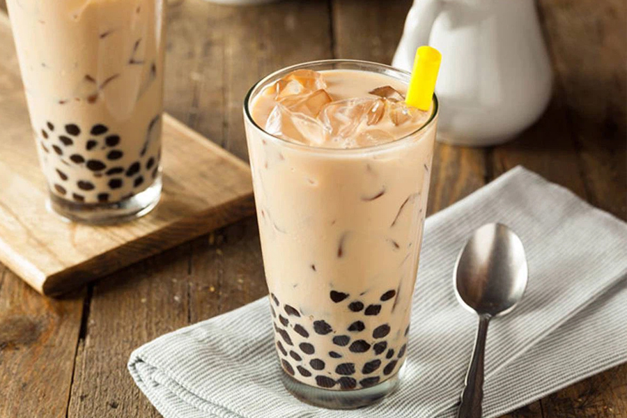 Uống trà sữa có bị nổi mụn không?